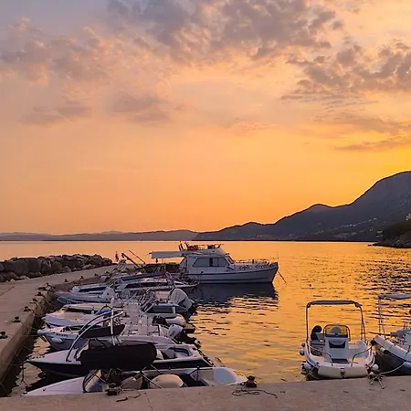 شقة Amalia Complex