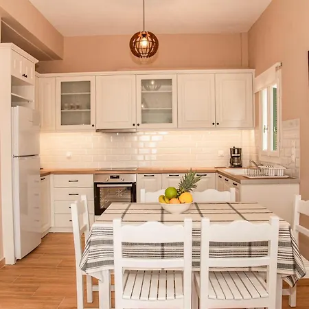 Amalia Complex شقة