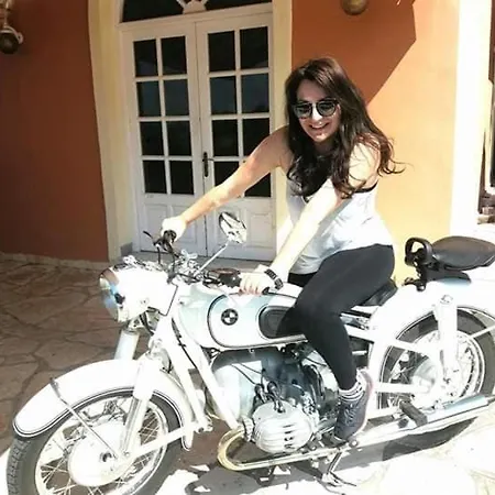 Amalia Complex * ניסקי